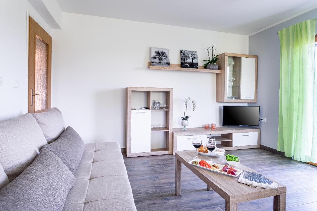 Apartman Volte Buzet Exterior photo